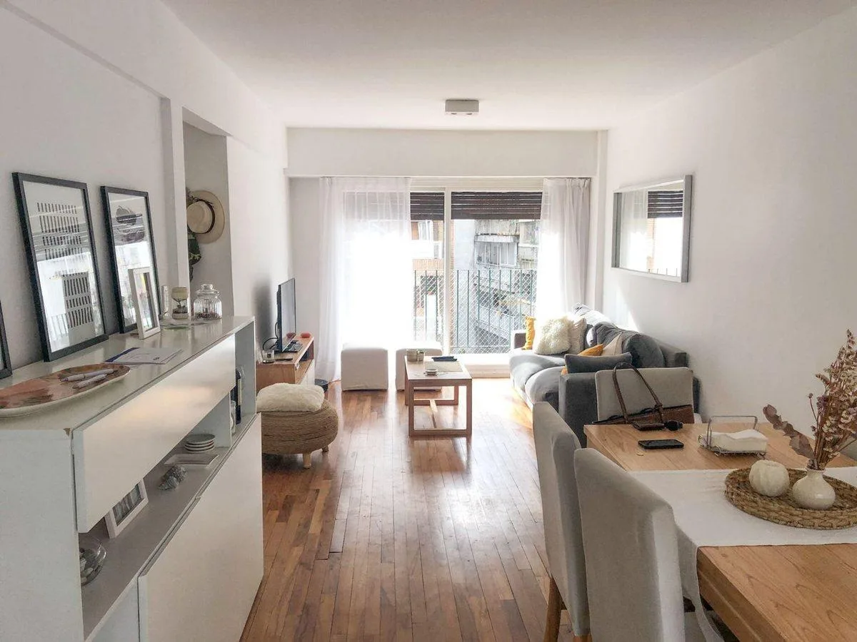 4-room apartment with balcony and parking