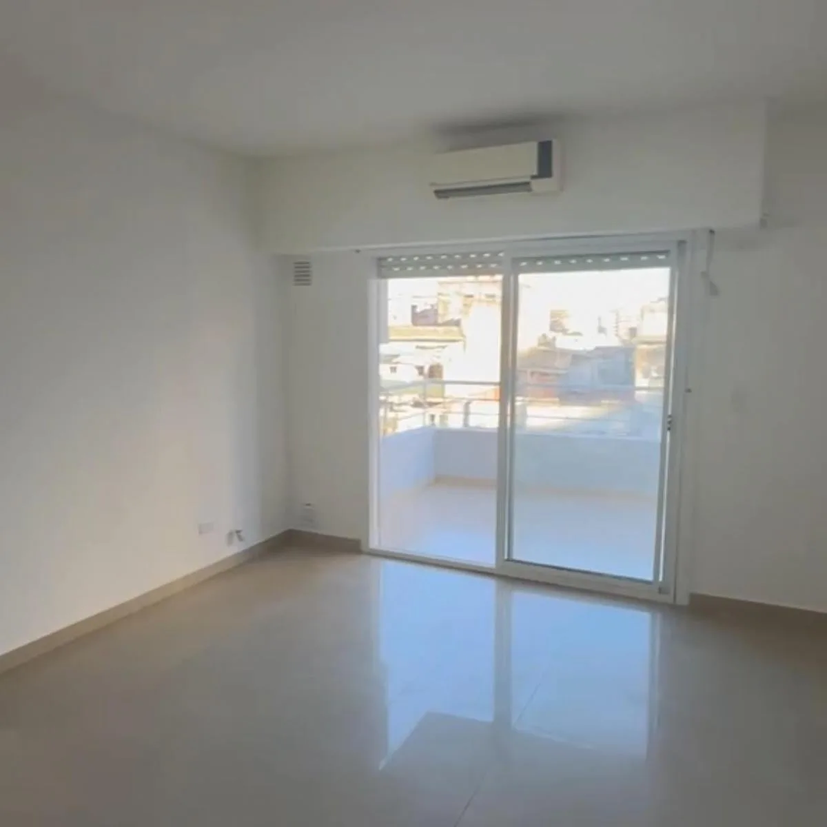 Alquiler Departamento 2 Ambientes con Balcon Terraza