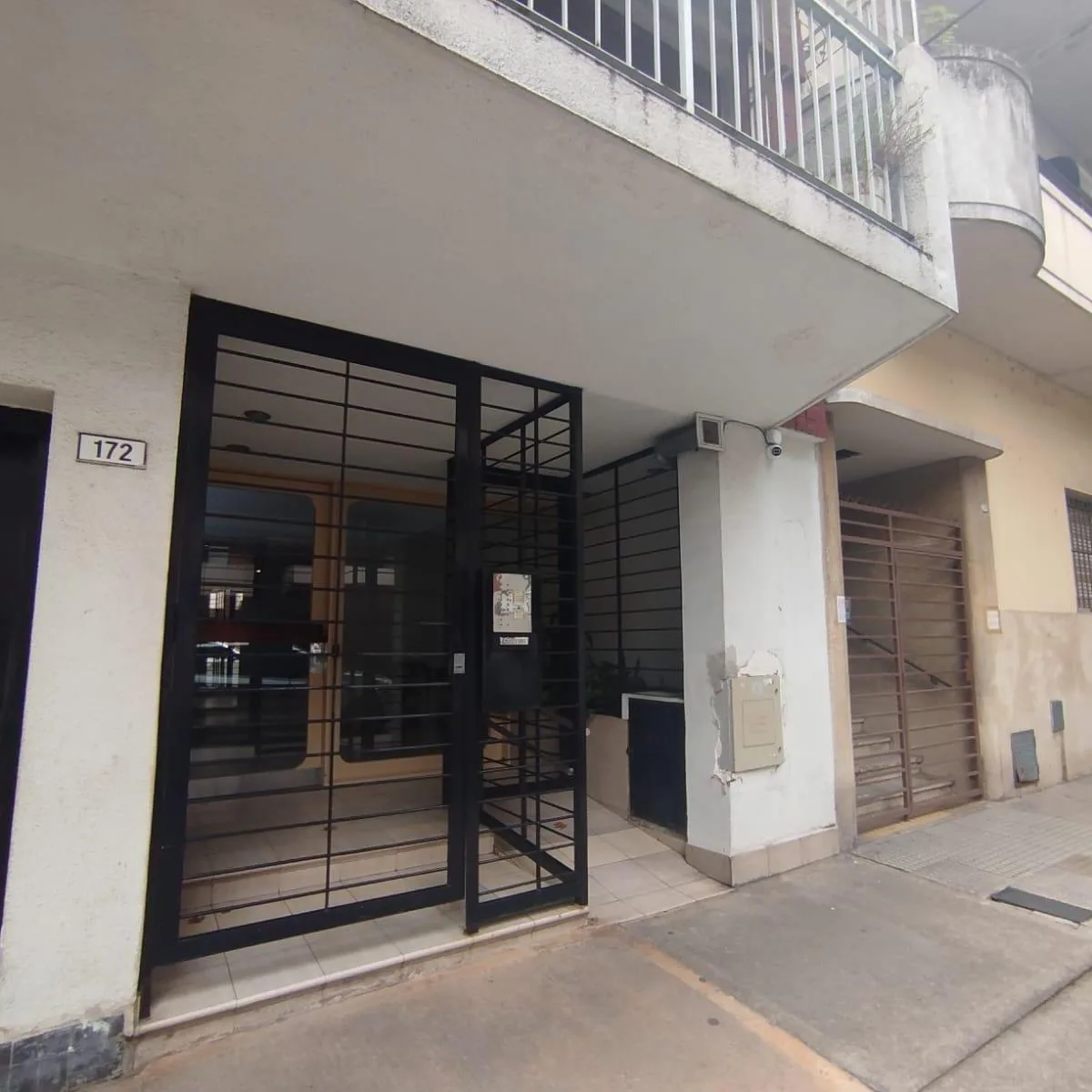 3 Amb Cfte - Semipiso - 58 m&sup2; - Muy Luminoso