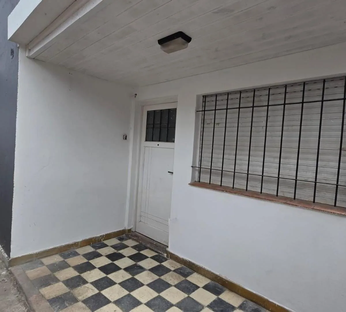 Casa PH aiquiler 3 Ambientes Ituzaingo Norte