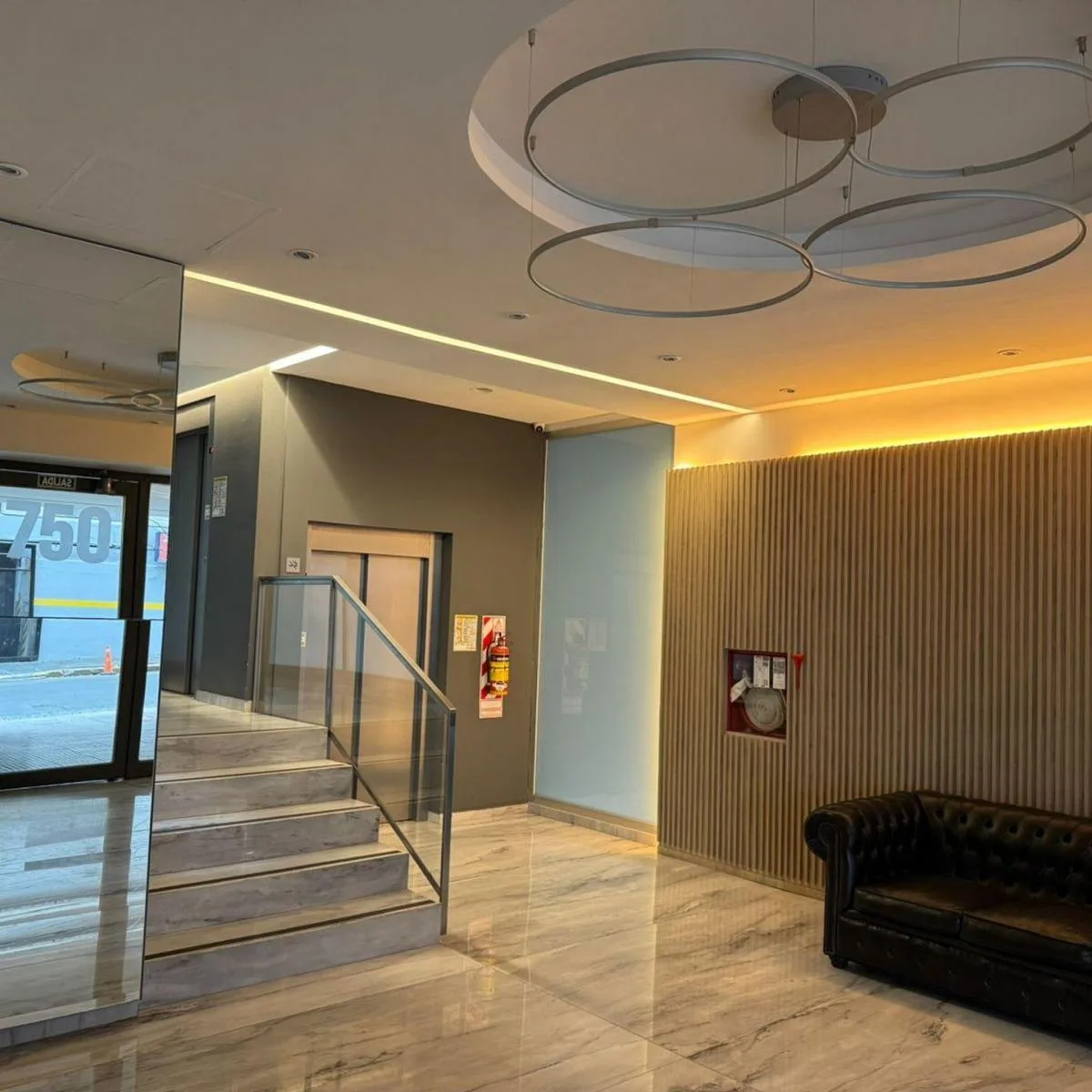 Monoambiente en Alquiler con Balcon y Amenities