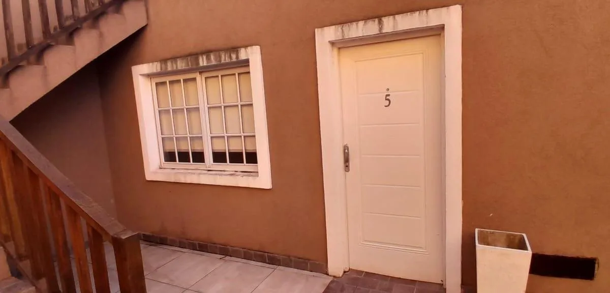 3-room apartment with rear balcony