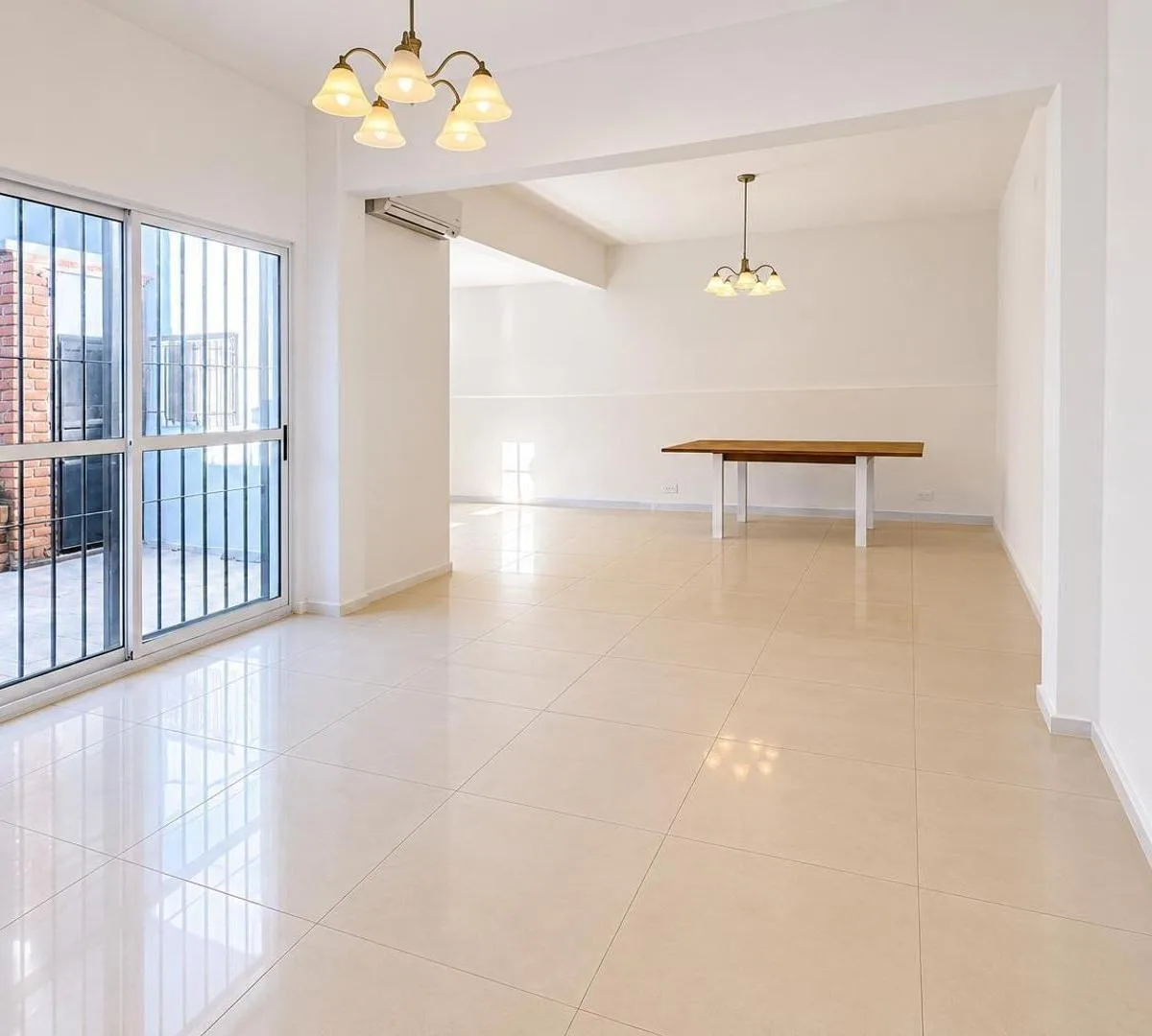 Casa Tipo PH en Planta Baja en Alquiler Excelente Ubicación