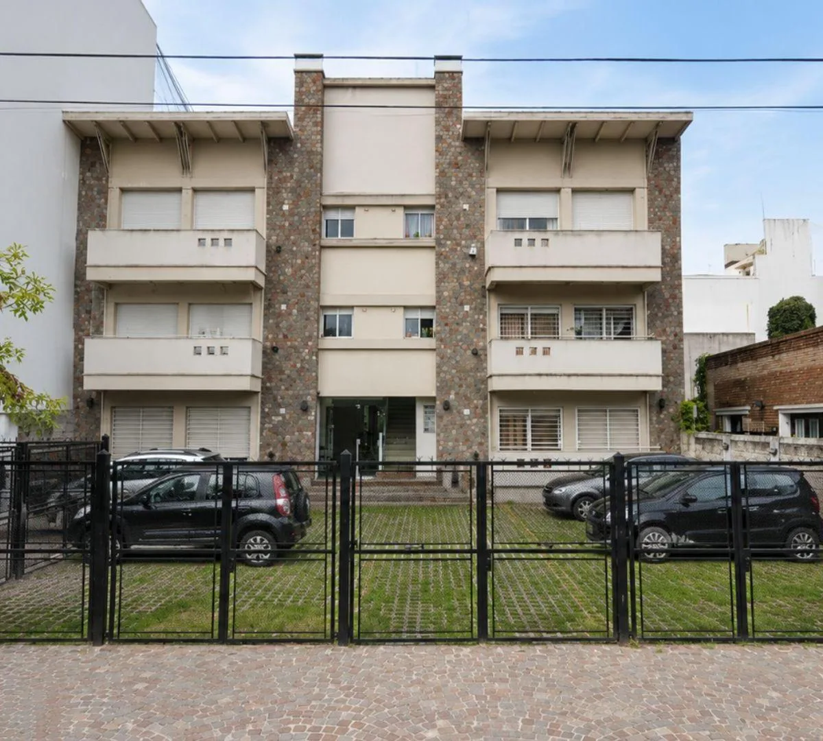 Castelar 2-room with pool