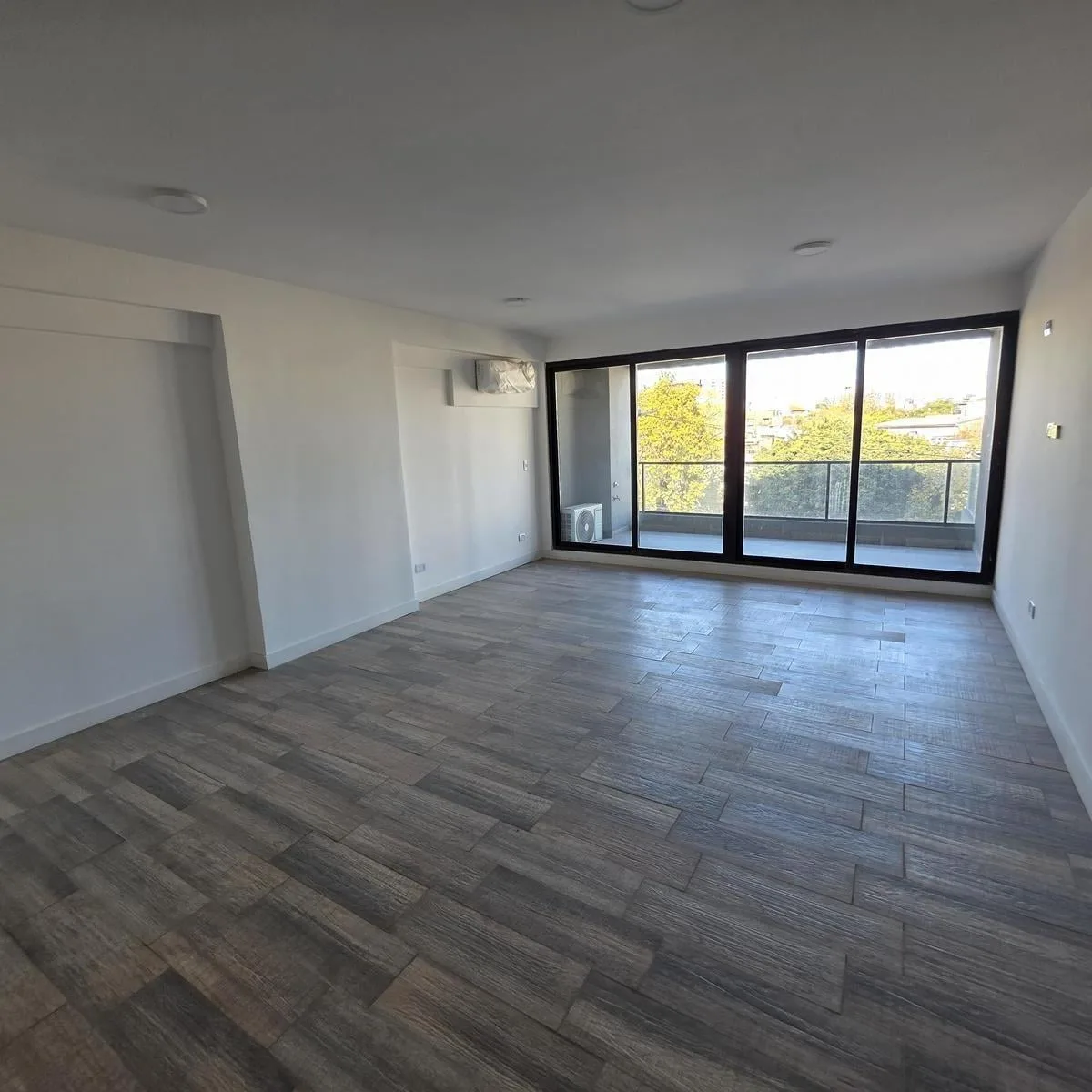 1BR balcony and amenities