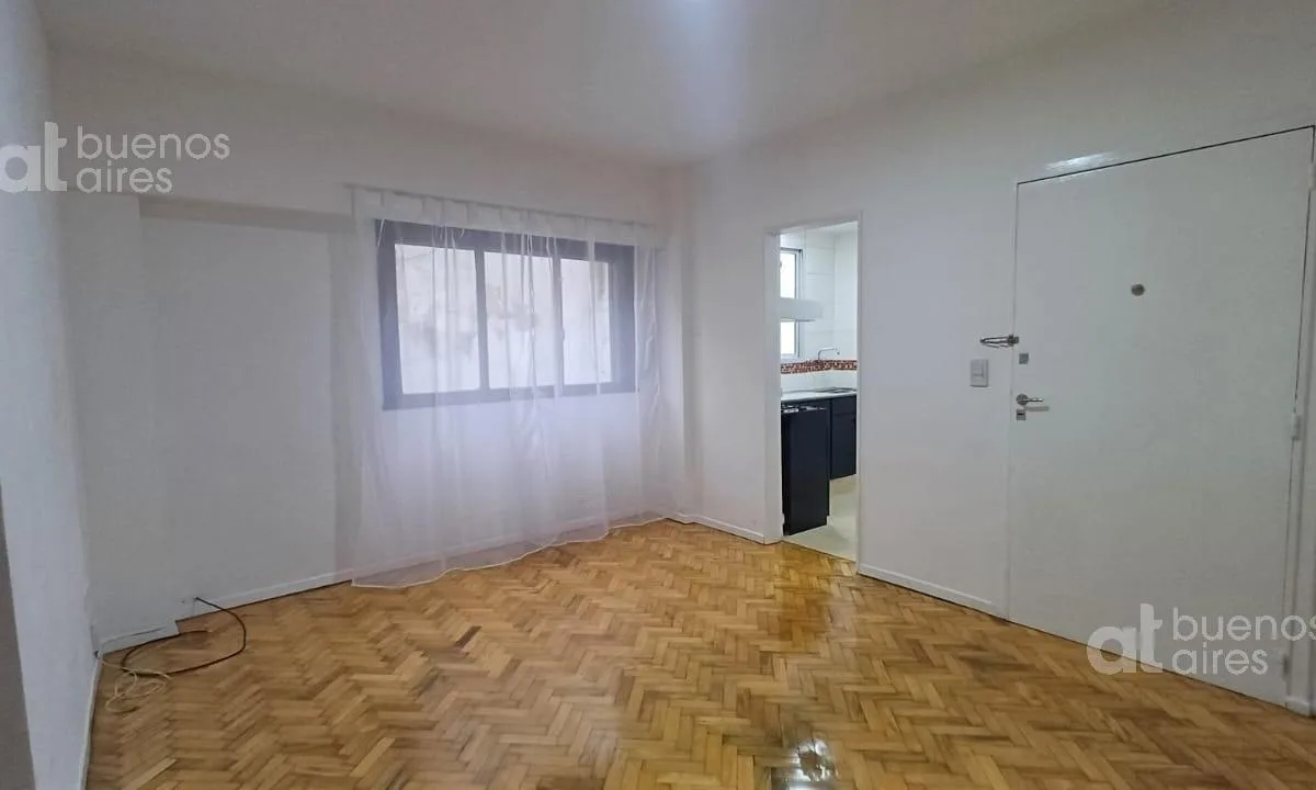 Departamento 2 Ambientes con Balcón