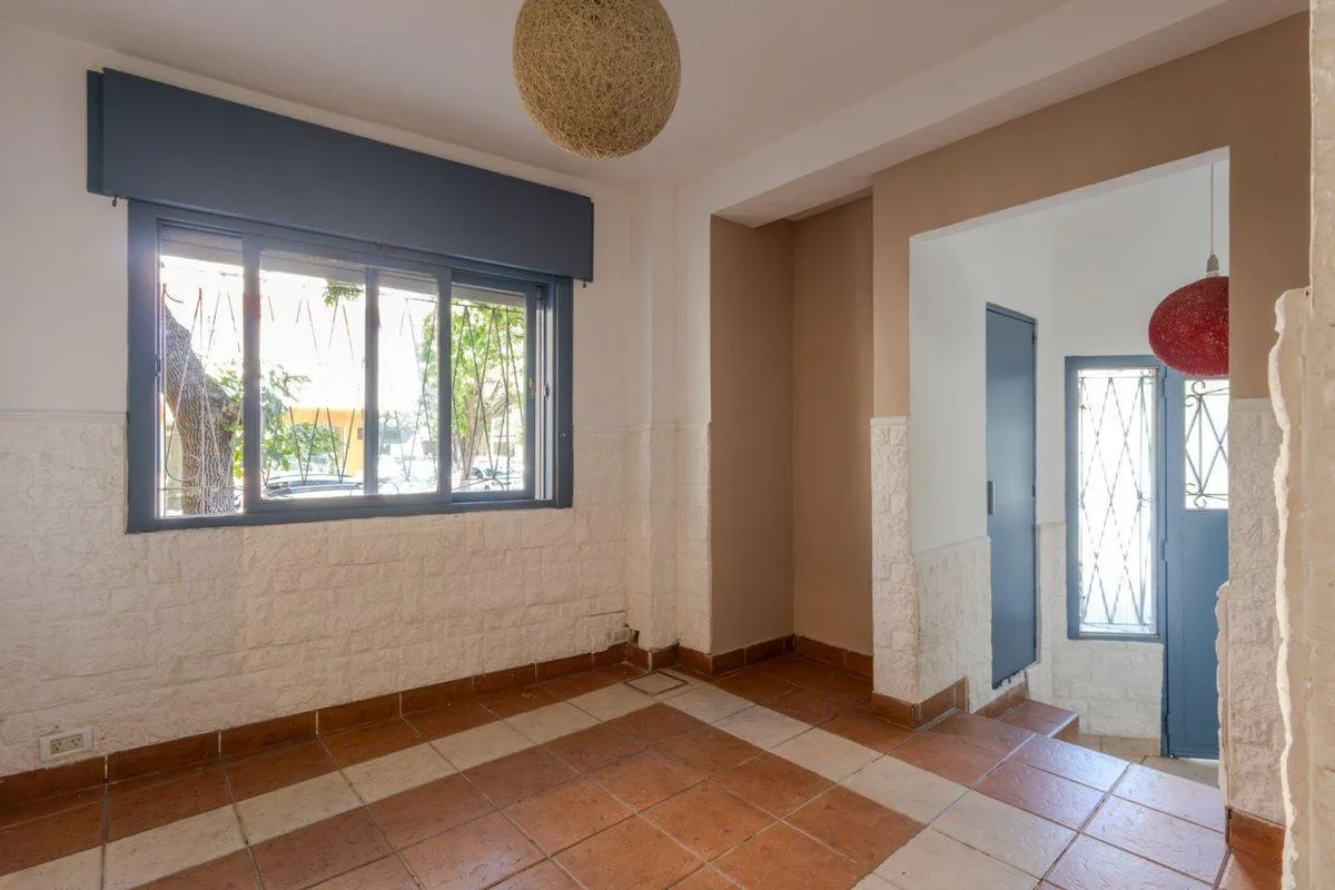 3BR PH with private terrace