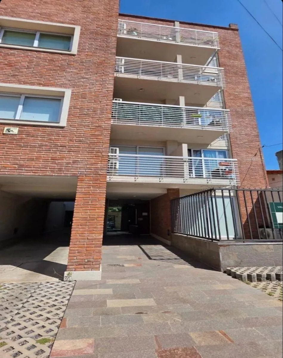 Alquiler Monoambiente Moderno en Haedo – Excelente Ubicación