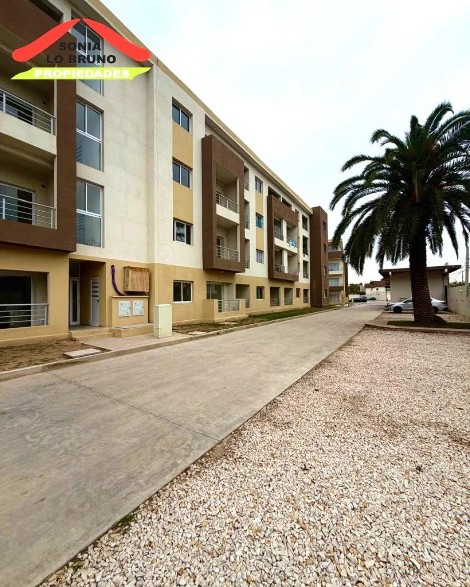 New 3-room apartment with balcony