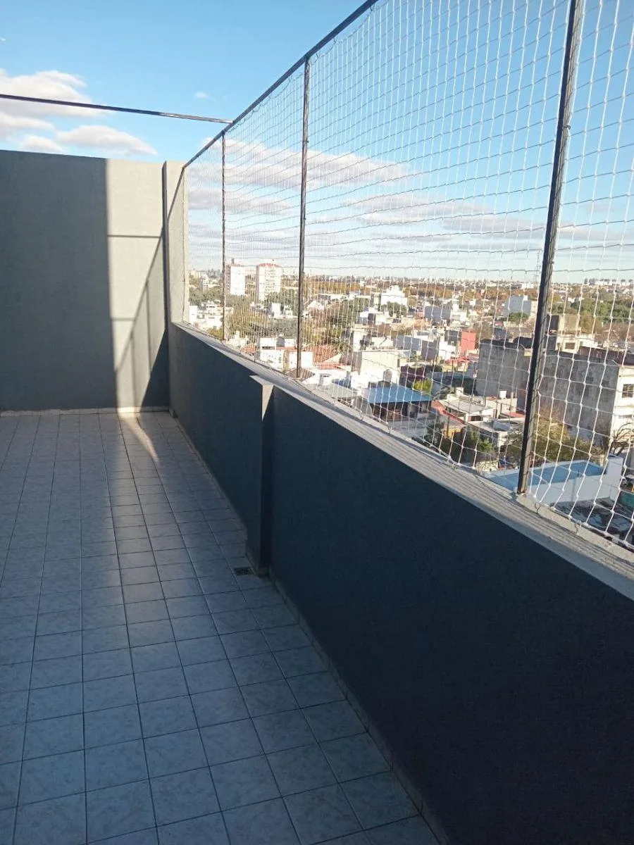 2 ambientes con balcón aterrazado