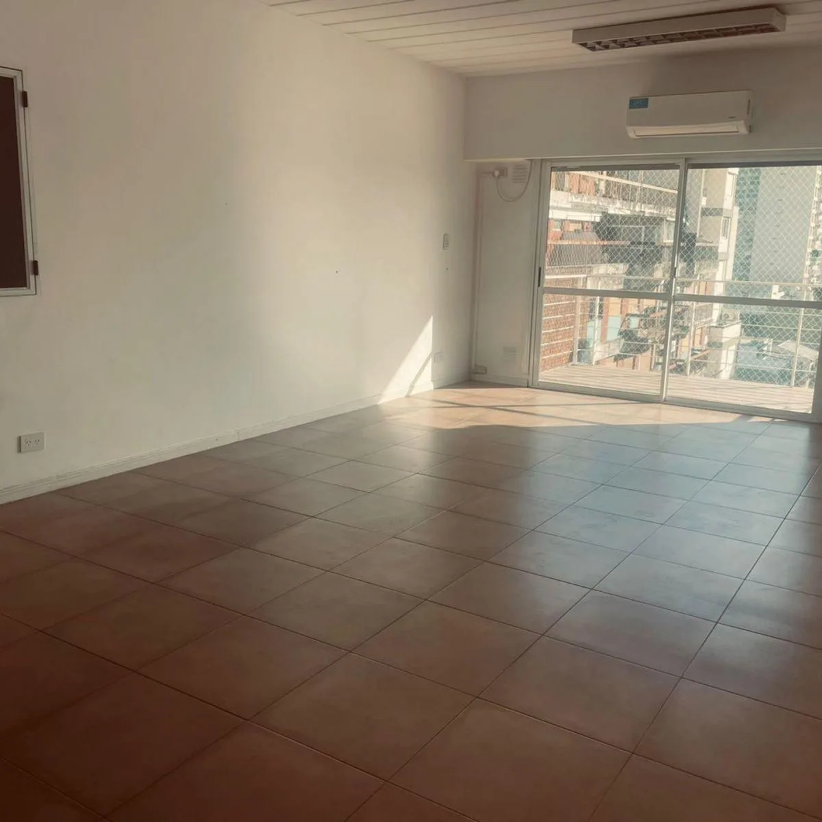 Bright studio with balcony