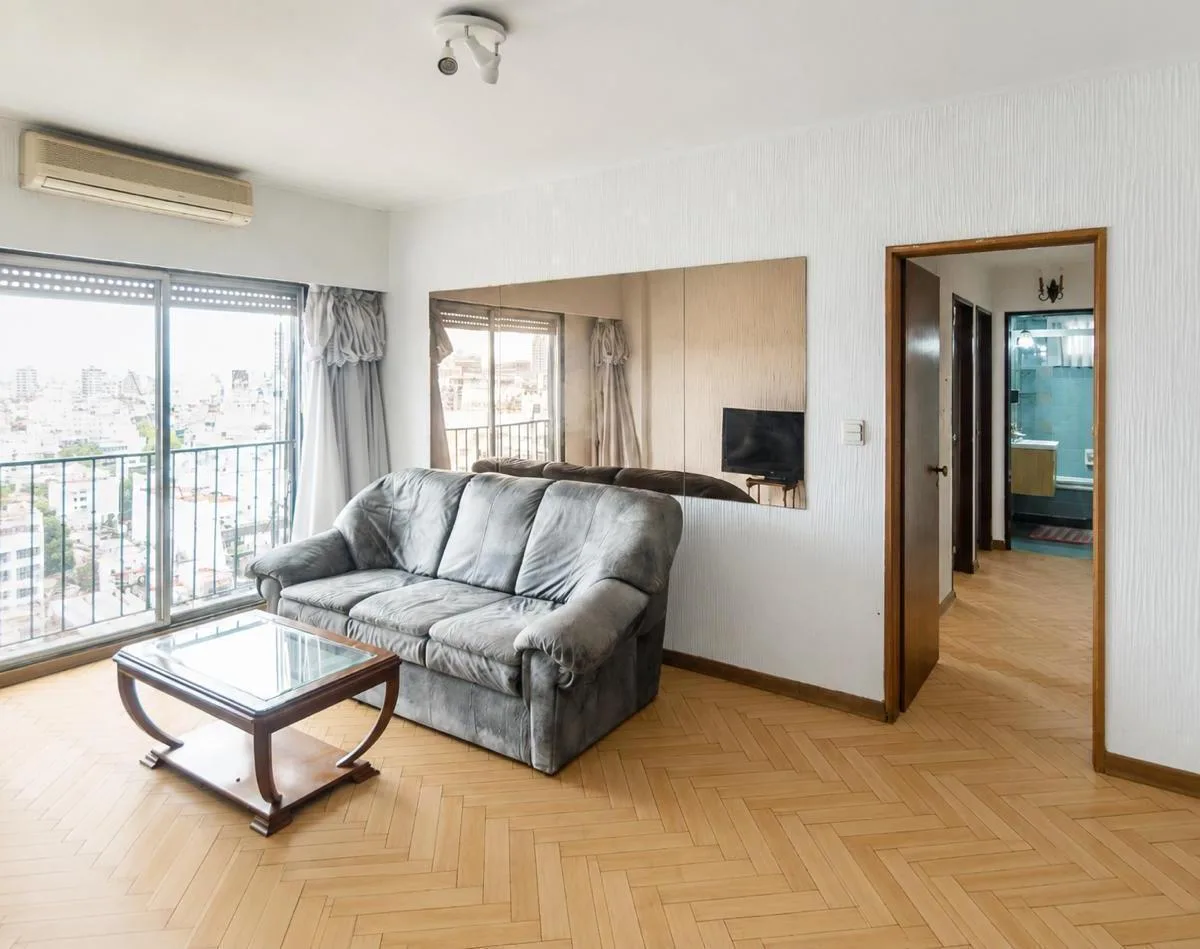 Listing: 2 bedrooms, Recoleta