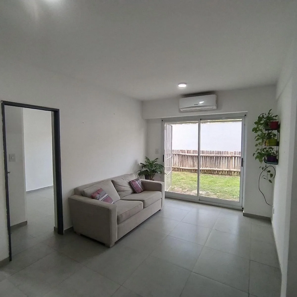 Departamento en Alquiler Canning