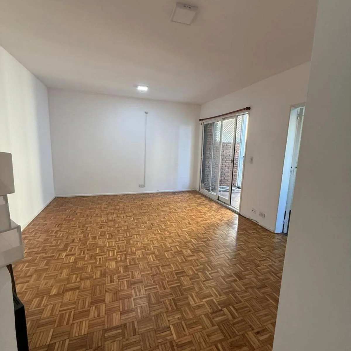 2-room apt with balcony pool
