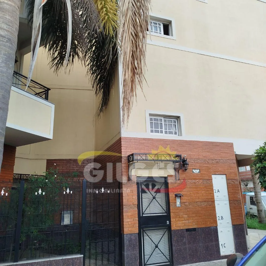 Alquiler Departamento 2 Amb con Balcon - Lomas del Mirador