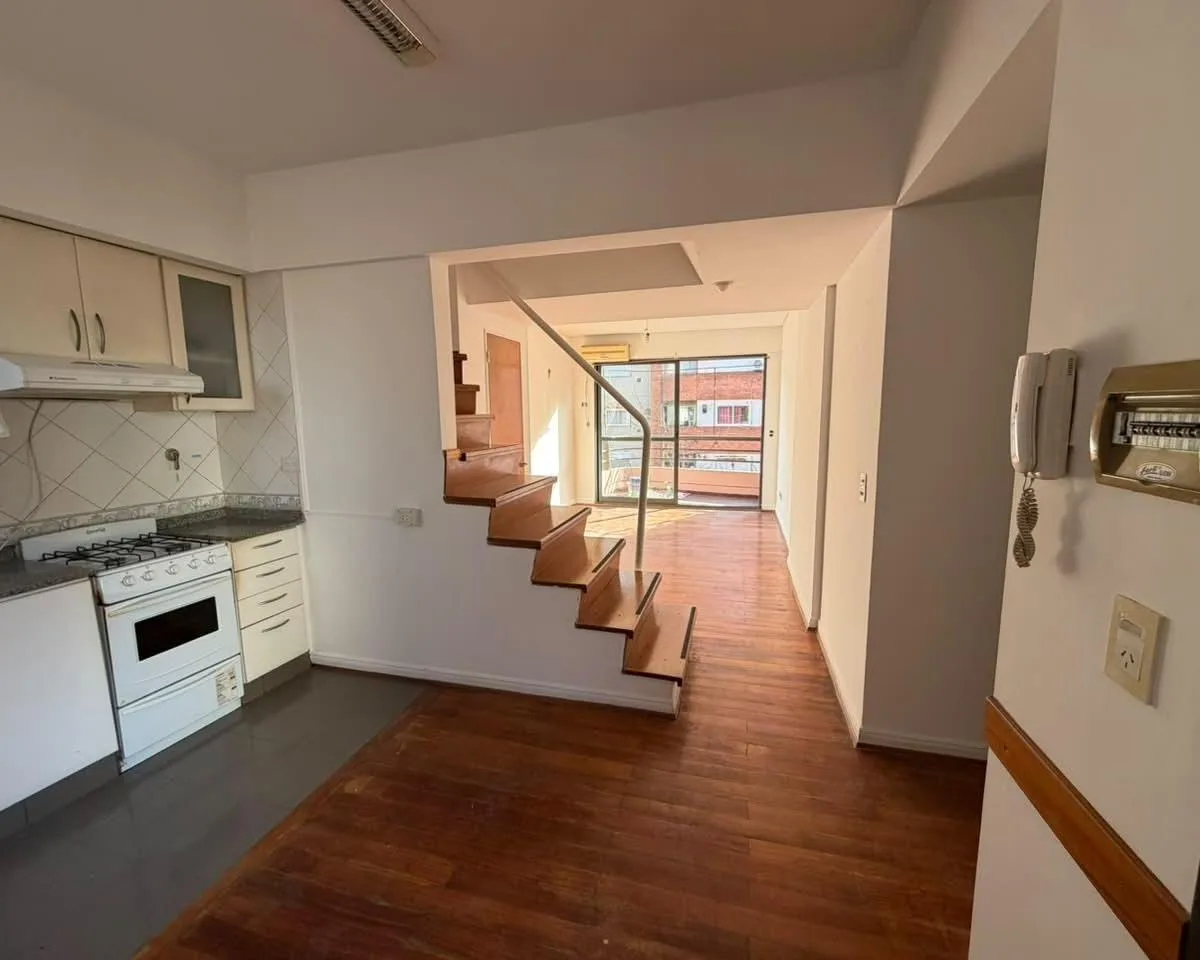 5th-floor duplex with balcony