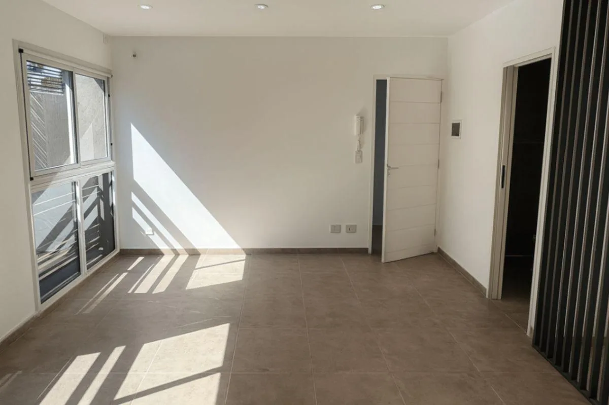 Departamento Monoambiente Alquiler Villa Luzuriaga