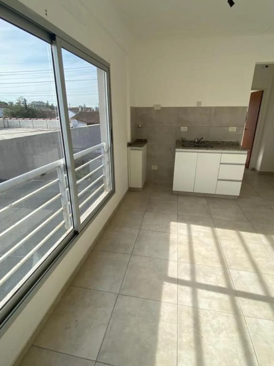 Depto | 2 Ambientes | Cochera | Apto Profesional | Balcón | Morón Sur