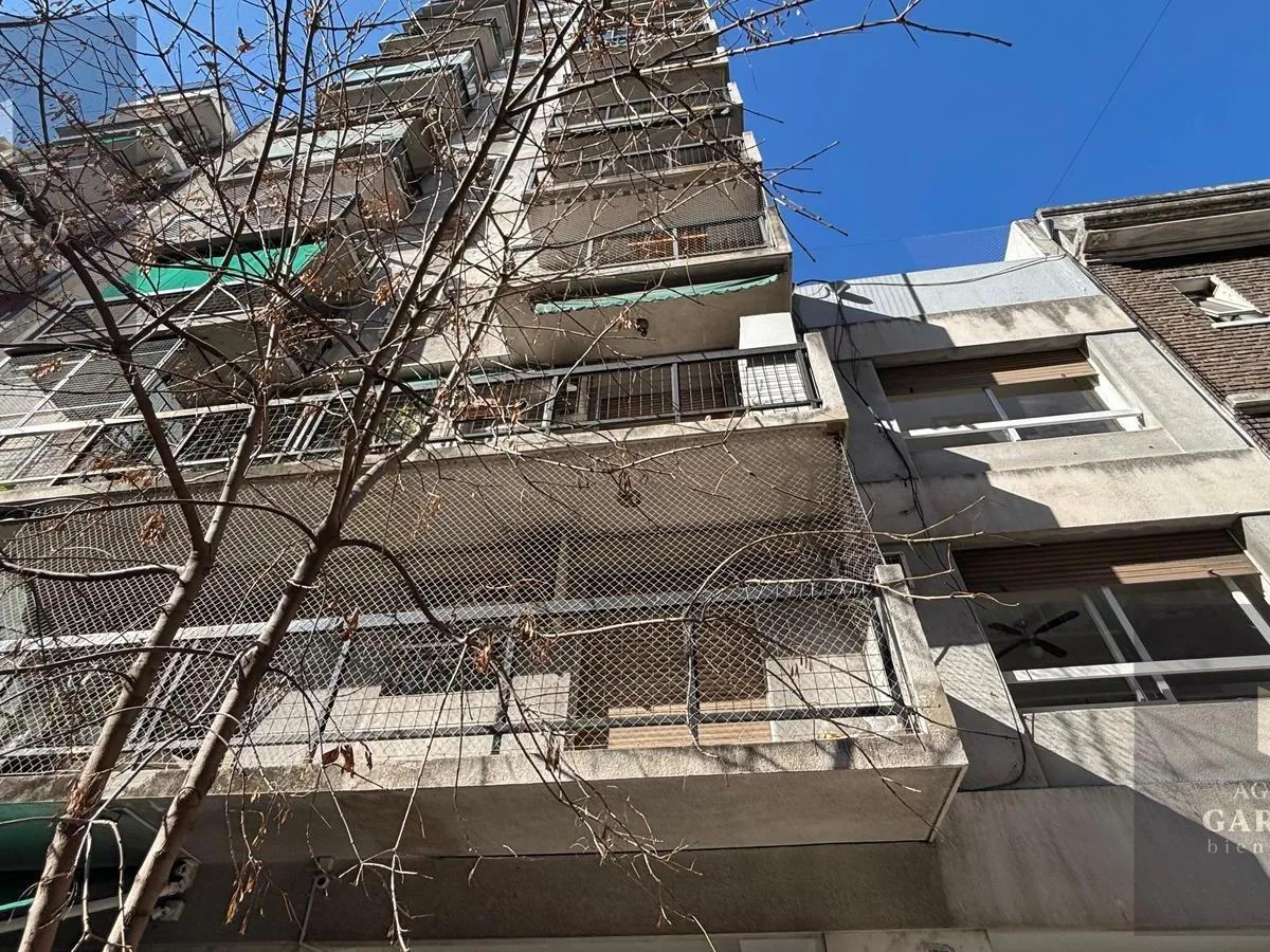 Se Alquila Departamento de Dos Ambientes en Recoleta