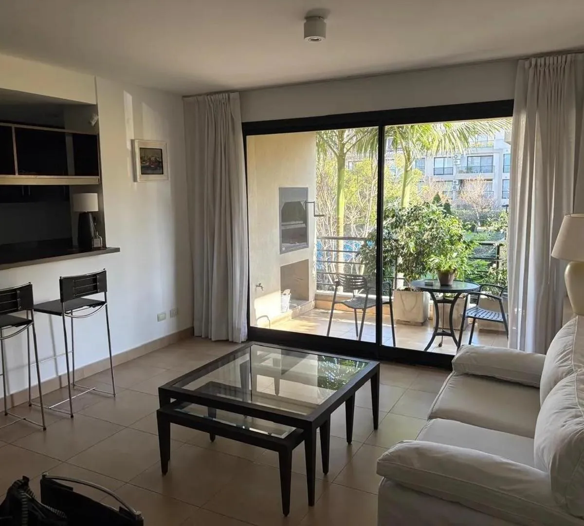 Departamento 2 Ambientes en Alquiler San Isidro