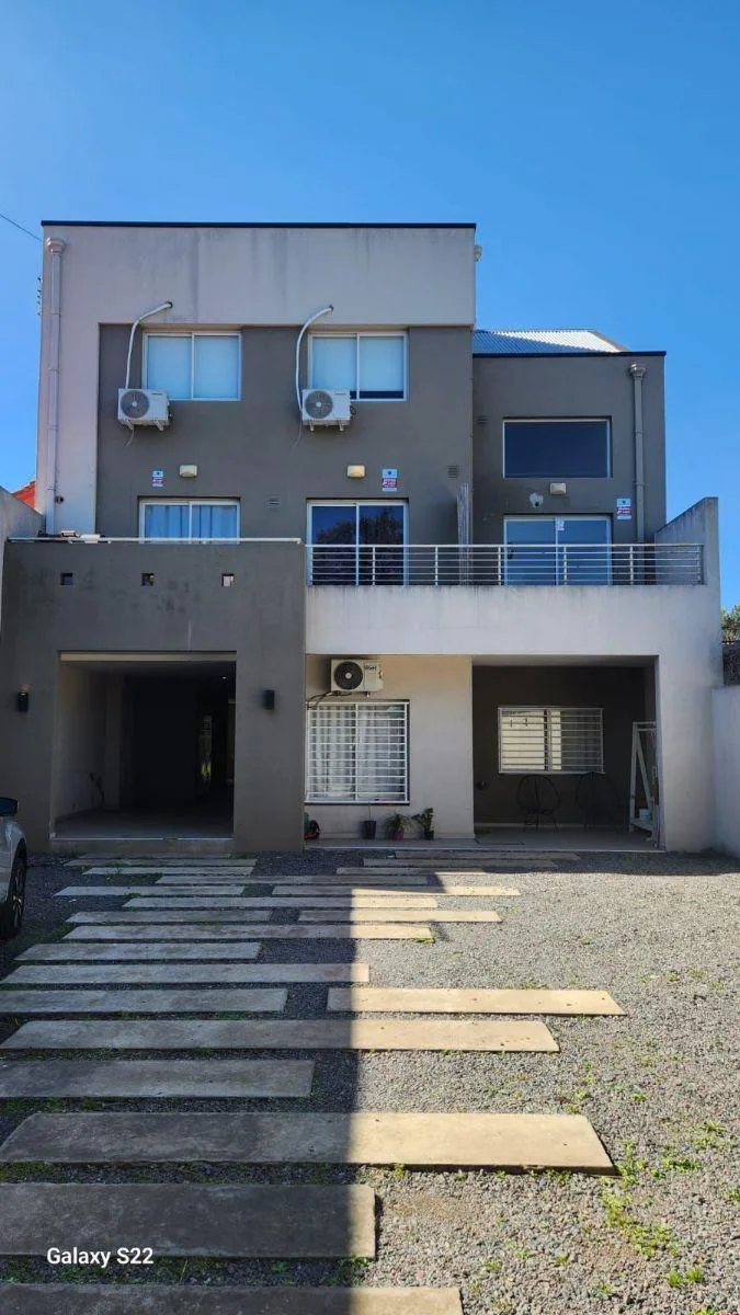 Hermoso Departamento Dos Ambientes con C0chera y Jardin Martin Coronado