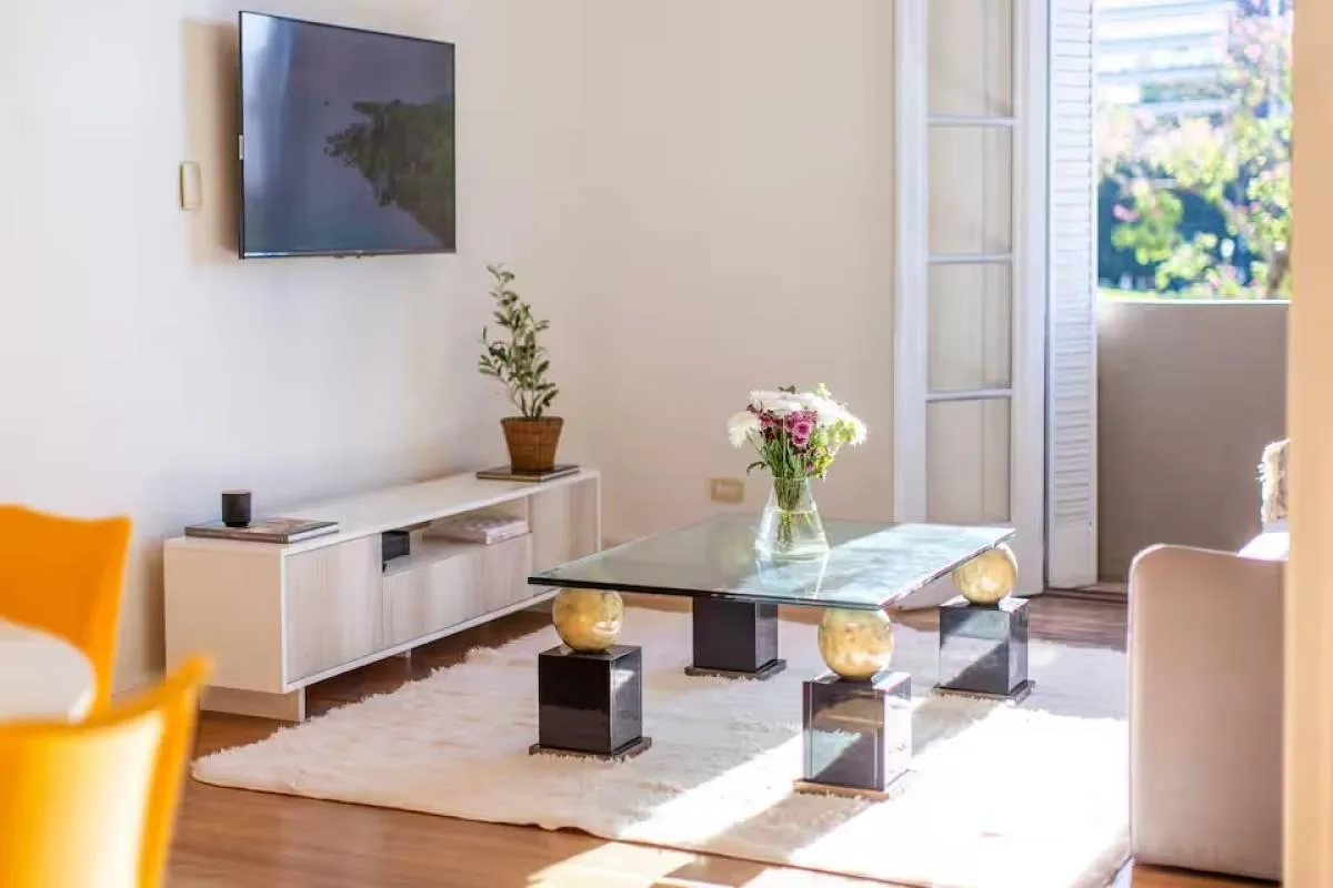 High-floor furnished with view