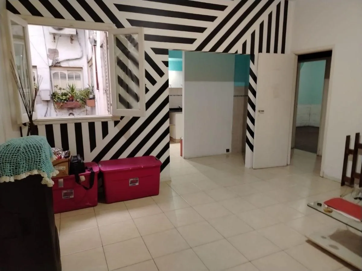 Departamento de 3 Ambientes Al Frente Céntrico