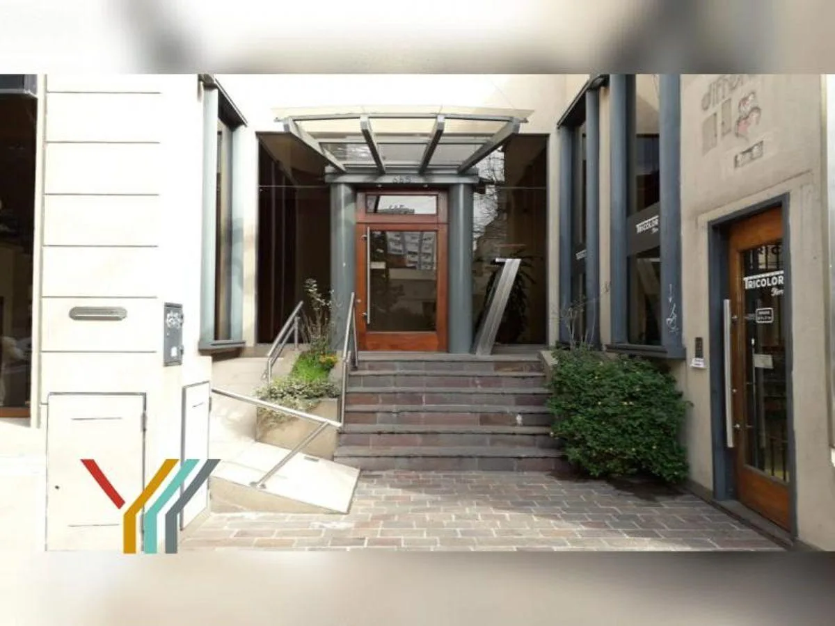 Monoambiente Al Frente de 1 Dormitorio | Edificio de Categoría | Zona Centro La Plata