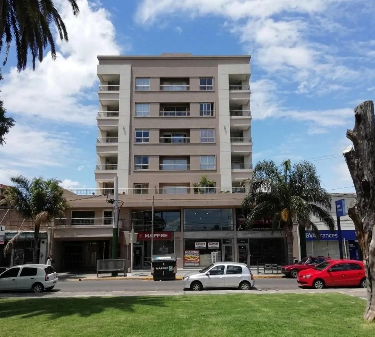 Excelente Monoambiente Dividido Alquiler Ituzaingó Sur
