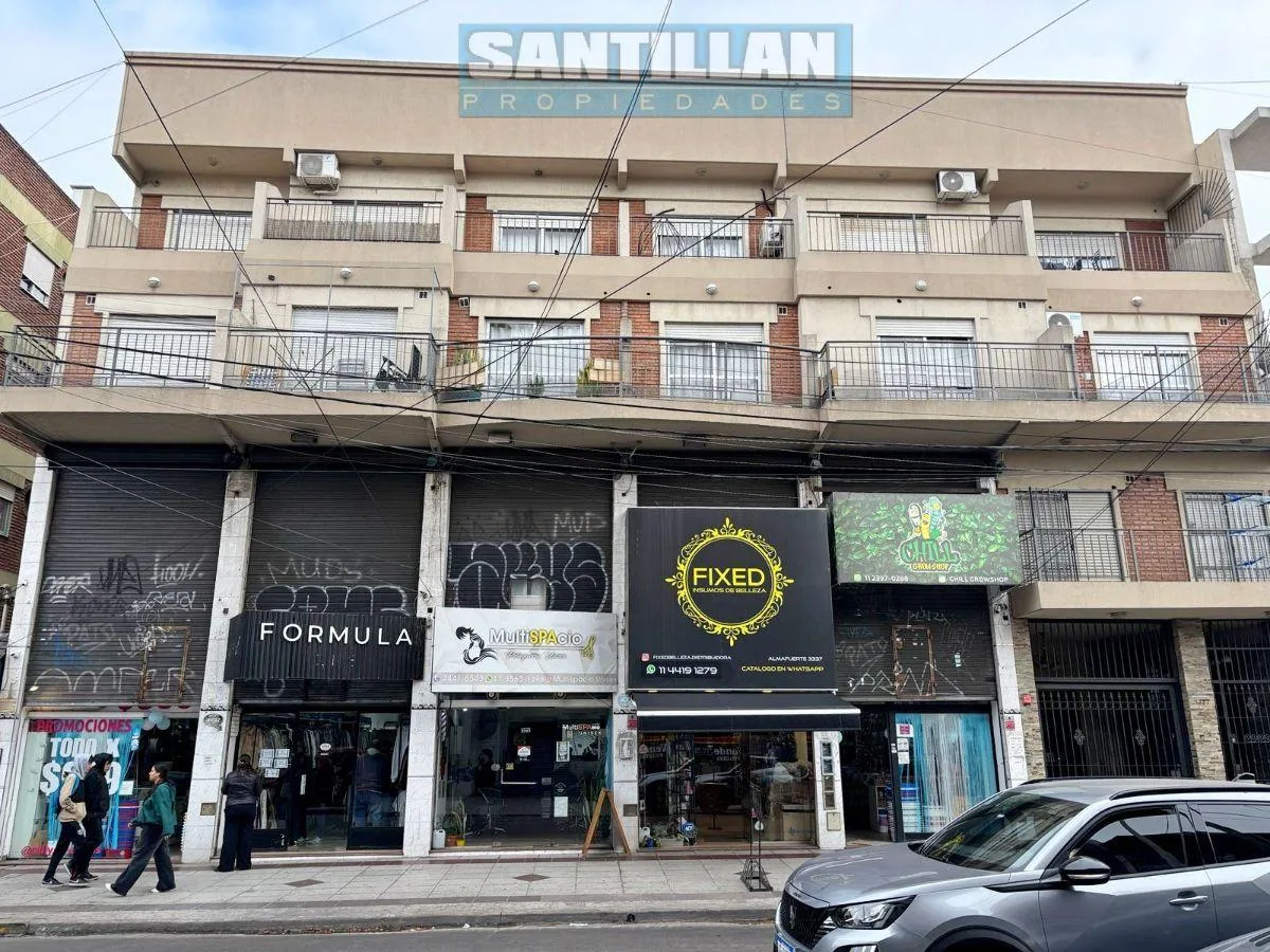 Hermoso Departamento de 2 Amplios Ambientes en Dúplex - San Justo Centro