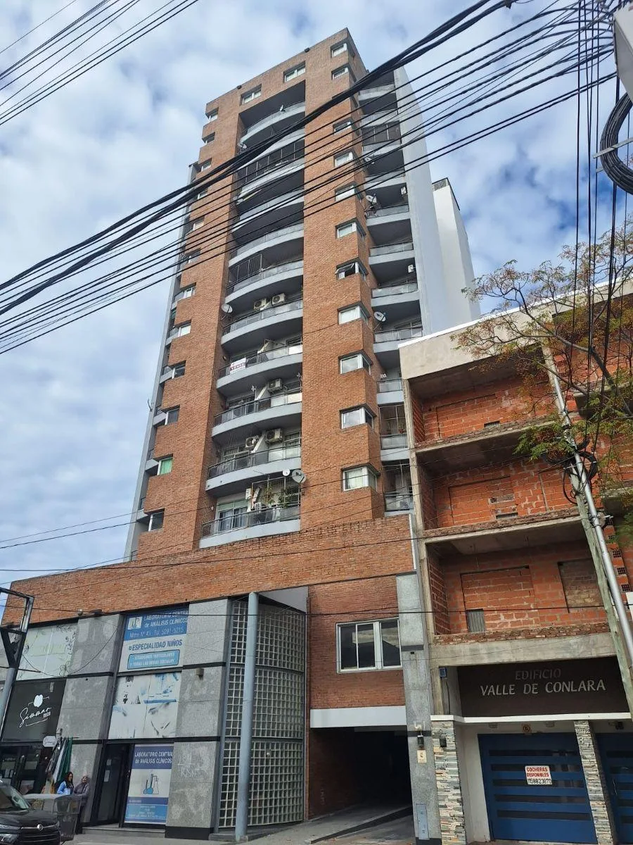 Departamento en Alquiler - Centro de Fcio. Varela