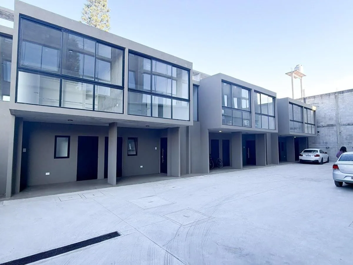 Duplex en Alquiler a Estrenar 3 Ambientes Jose C. Paz