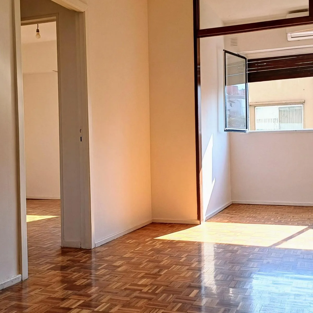 Todo Luz y Sol, Frente, Al Este. a m del Corredor del Corredor Verde Honorio!