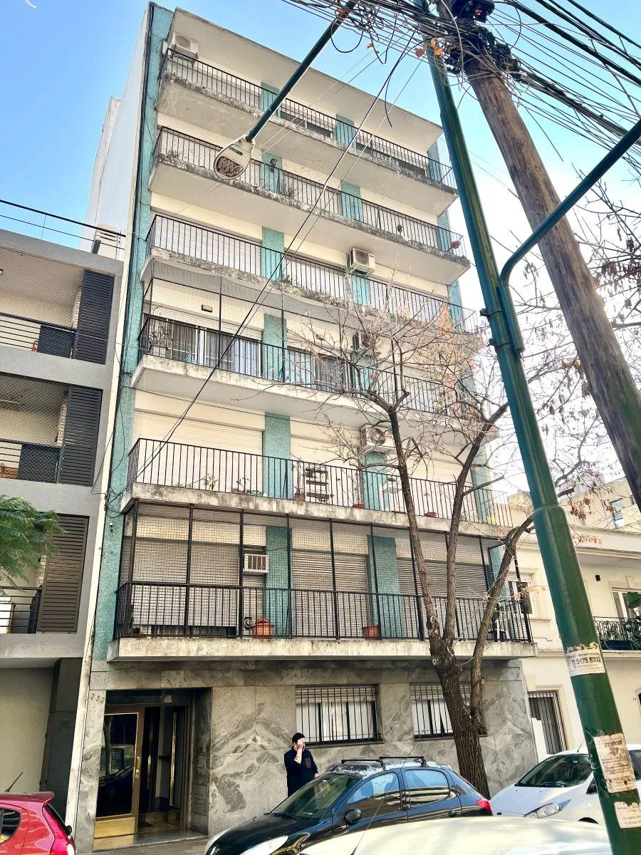 3 quartos, varanda longa