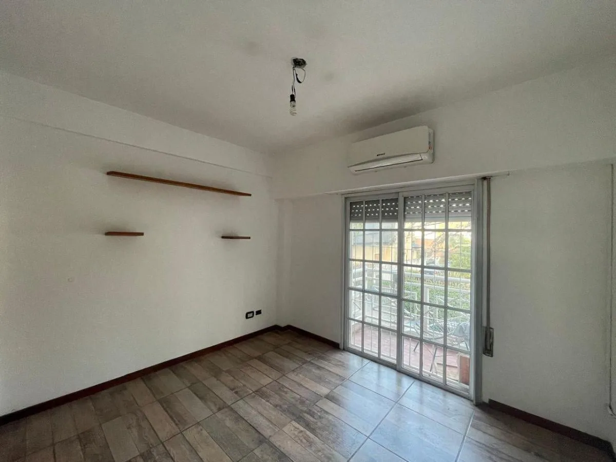 Alquiler Departamento 3 Ambientes Bernal Centro