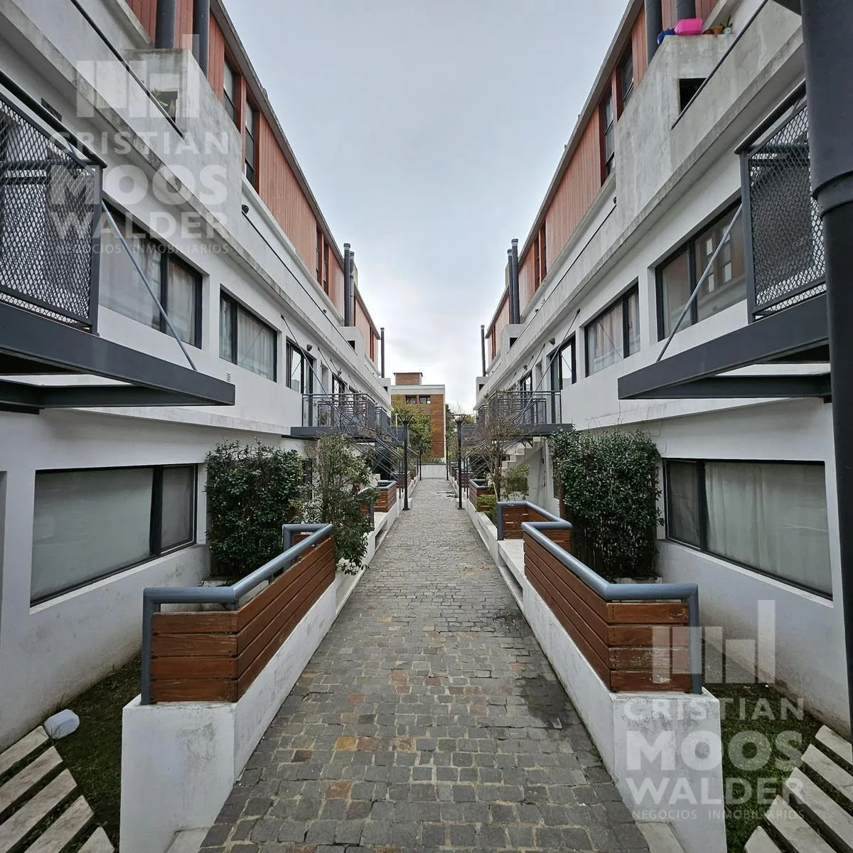 2BR, balcony with grill