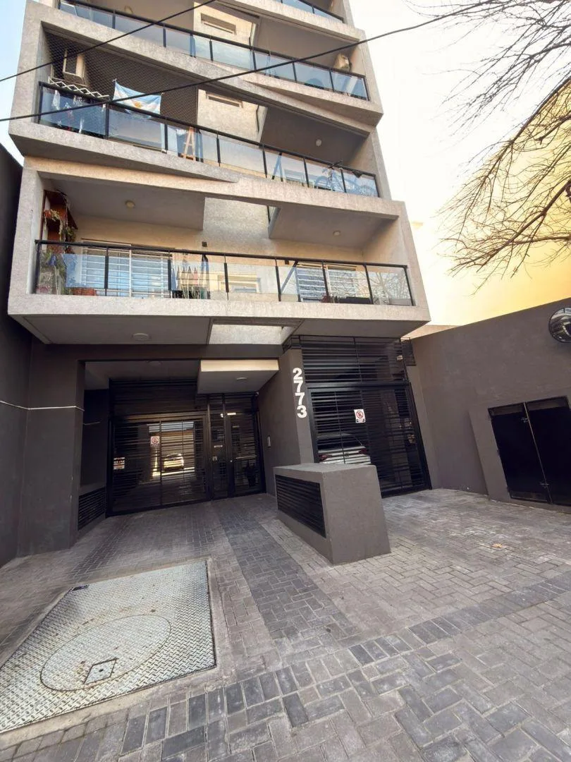 Departamento 2 Ambientes en Alquiler en Caseros