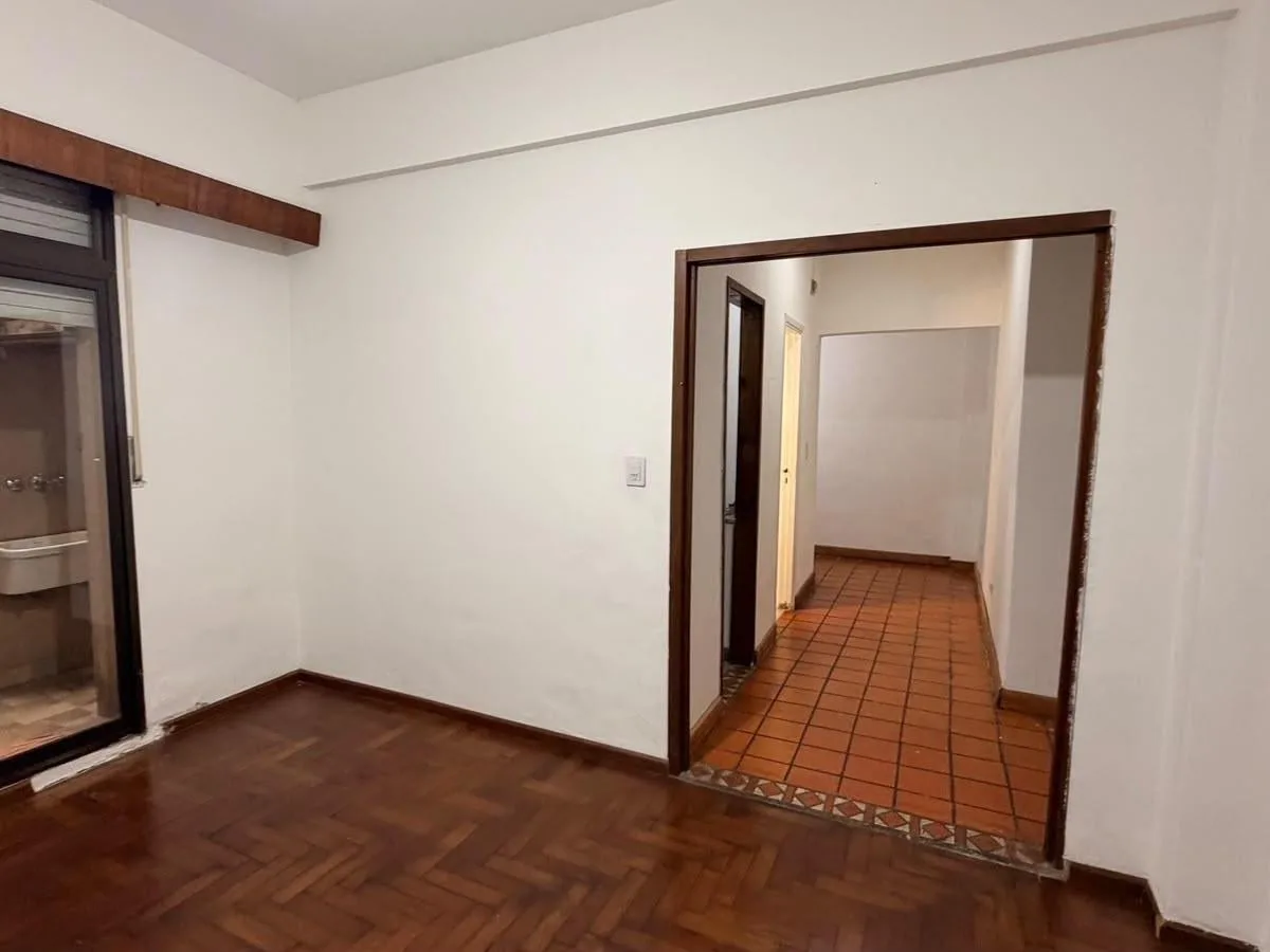 Salguero Propiedades Alquila PH en Villa Urquiza 2 Ambientes con Patio