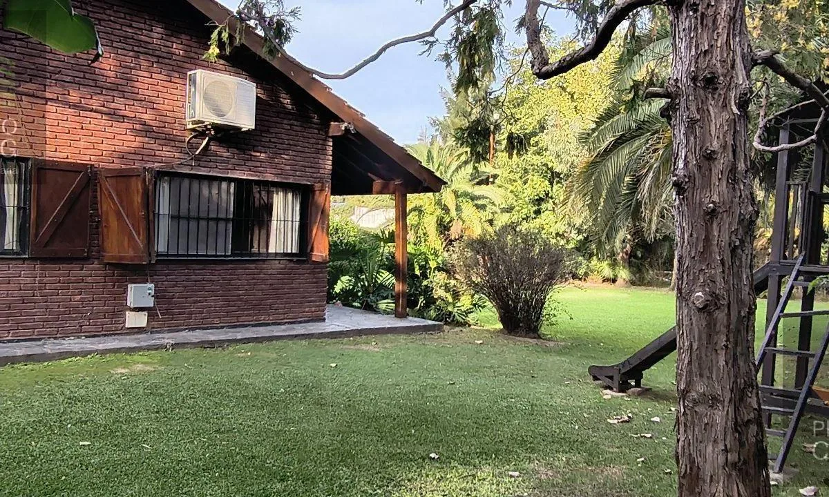Casa quinta mobiliada com piscina
