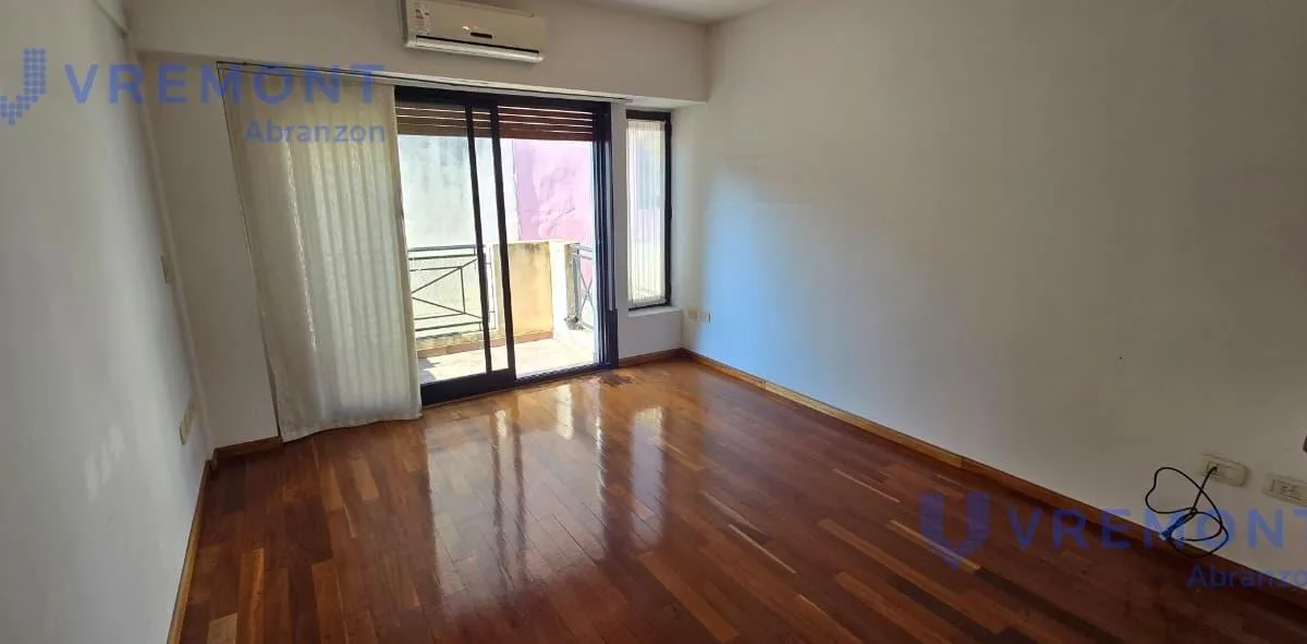 Boedo 2.5-room with balcony and grill