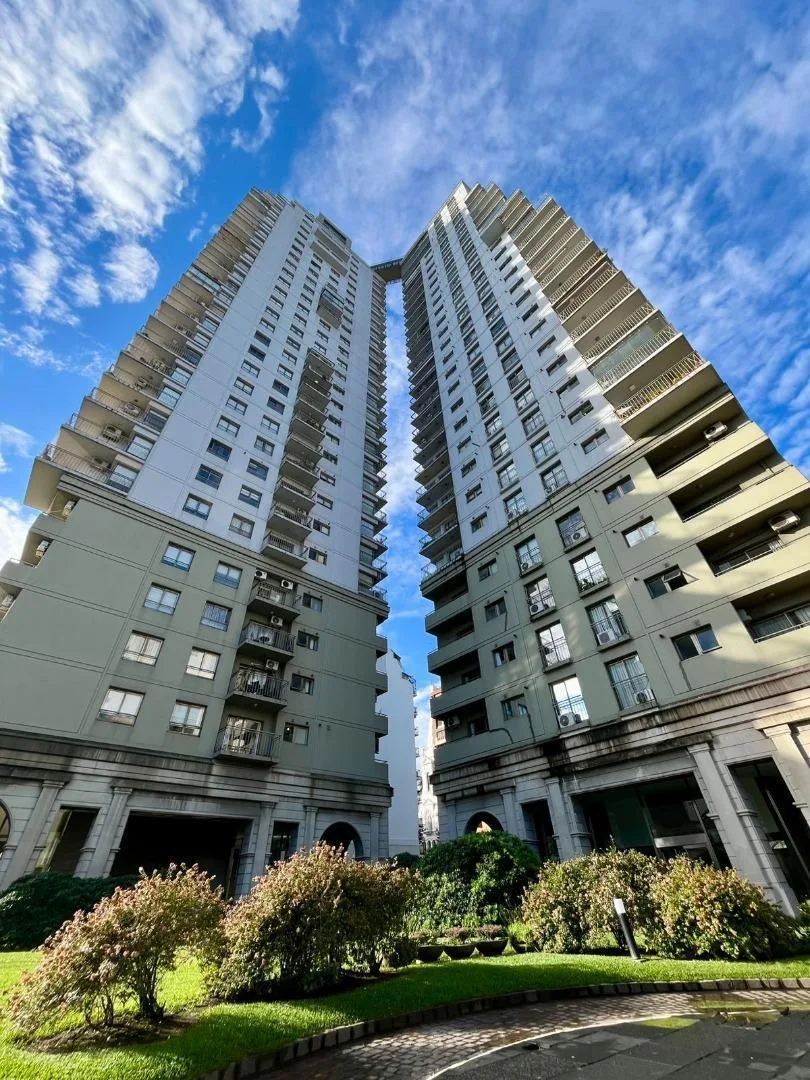 2 Ambientes Impecable en Torres Solares de Av Montes de Oca