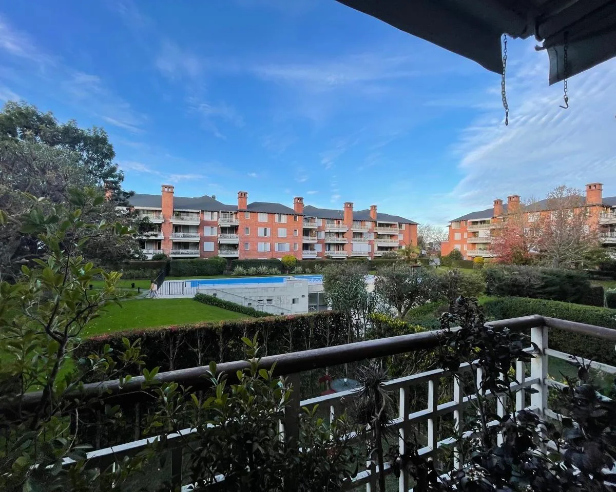 Excelente Departamento en Alquiler 2 Ambientes, Balcón y Cochera