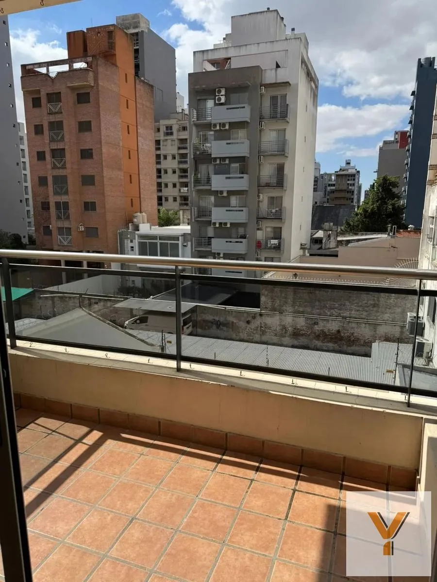 Departamento en Alquiler - 1 Dormitorio 1 Baño - 55 m - Quilmes