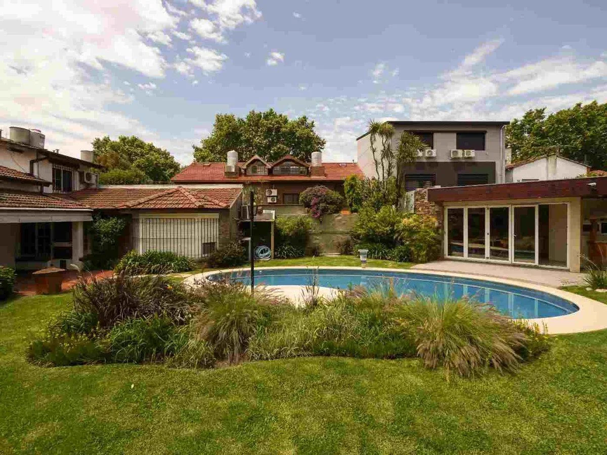 Casa en Olivos con pileta