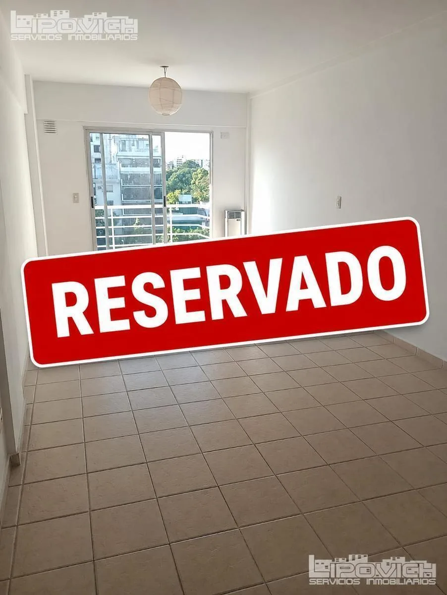 Monoambiente en Alquiler. Contrafrente con Balcón. Amenities. Pileta. Lavalleja Al 100. Villa Crespo