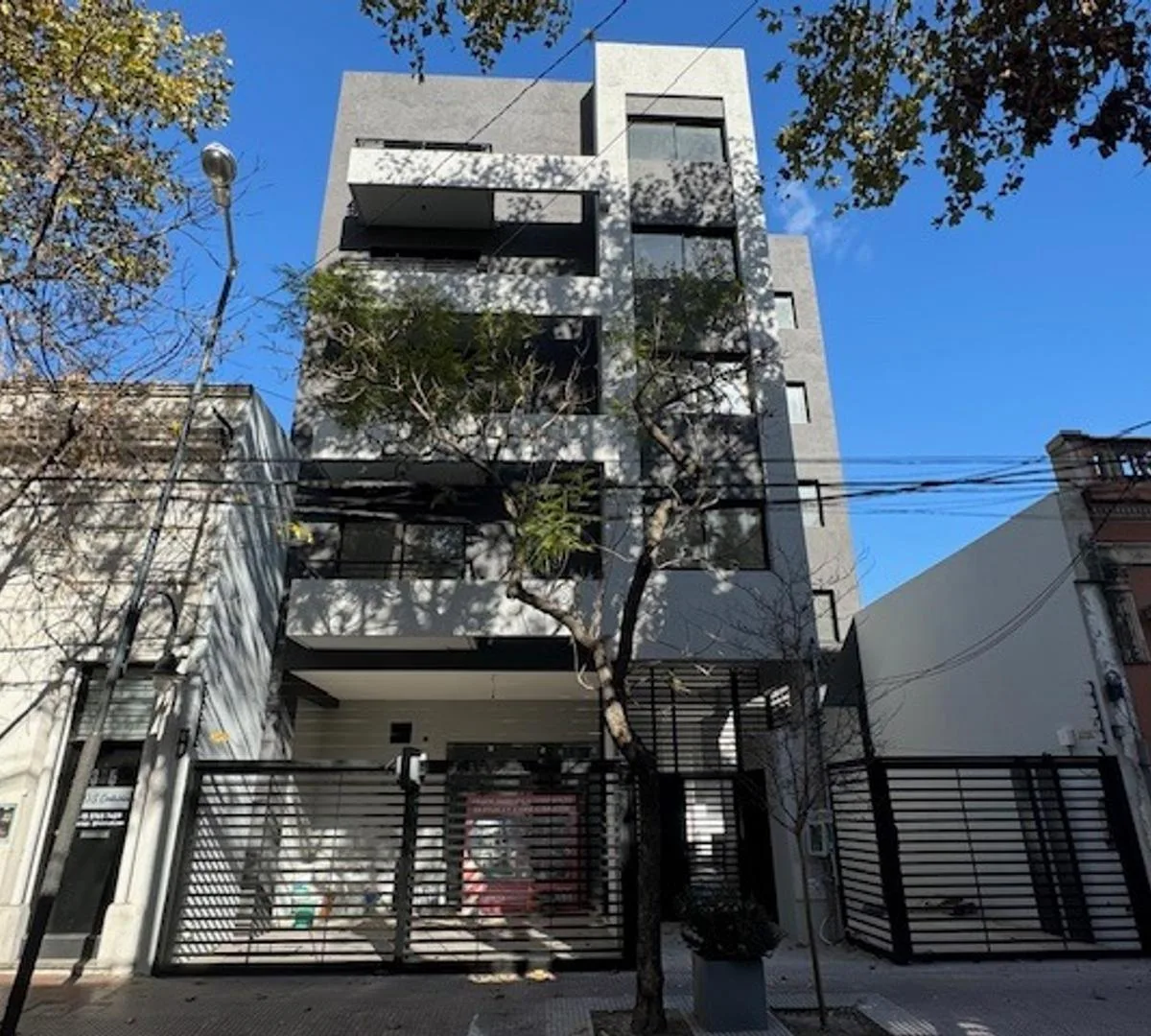 Departamento 3 Amb con Cochera 2 Años de Antiguedad