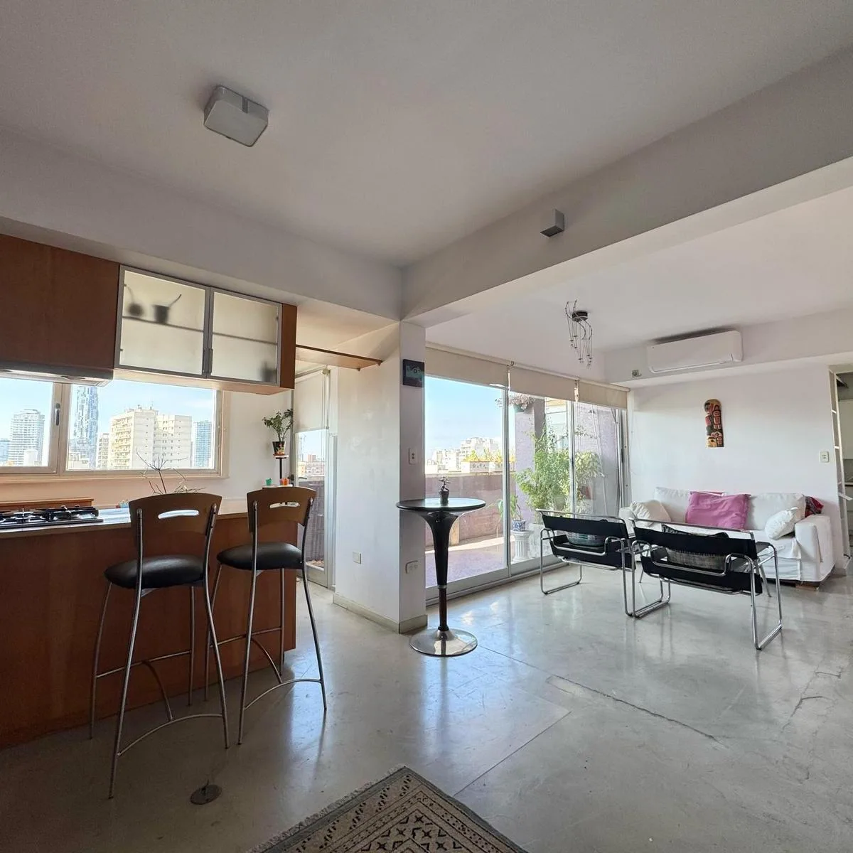 Departamento 2 Ambientes con Escritorio, Ambolado y Vista Panoramica Al Rio