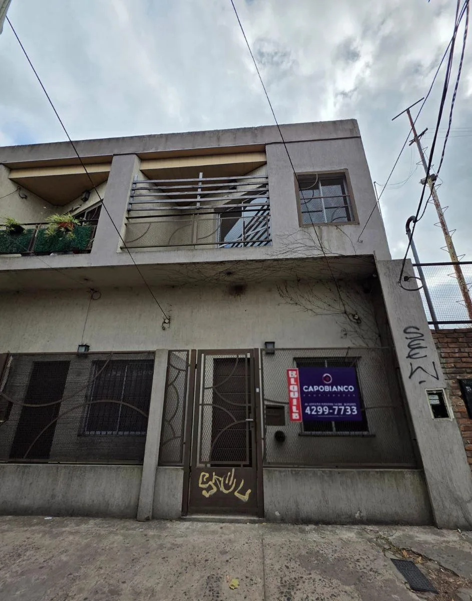 Departamento en Alquiler en Burzaco! a m de La Estacion y de La Av Espora
