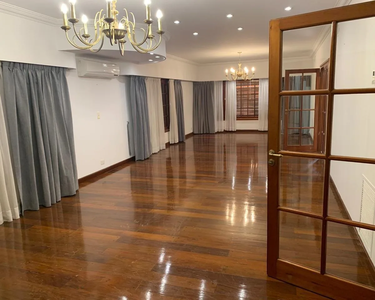 Imóvel: 4 quartos, Acassuso