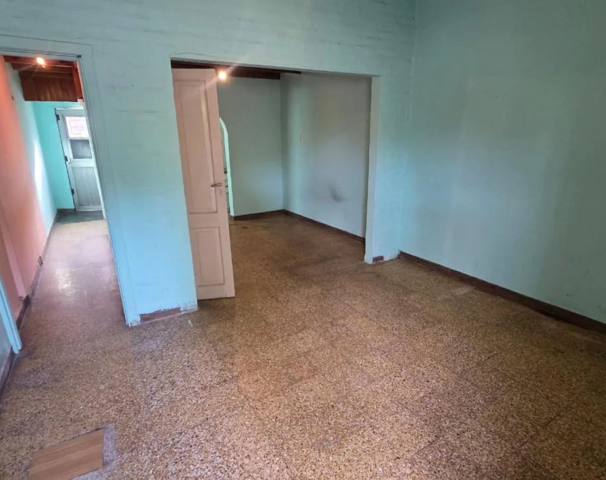 Dpto Monoamb Amplio Subdivisible con Patio. Excelente Ubicacion: Balcarce 608, Lomas de Zamora